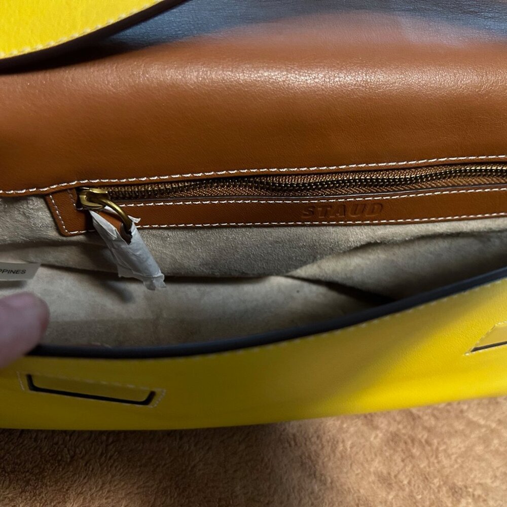 Iconic STAUD "Acute" Napa Leather Shoulder Bag in Goldie/Tan, NWT - Picture 6 of 13